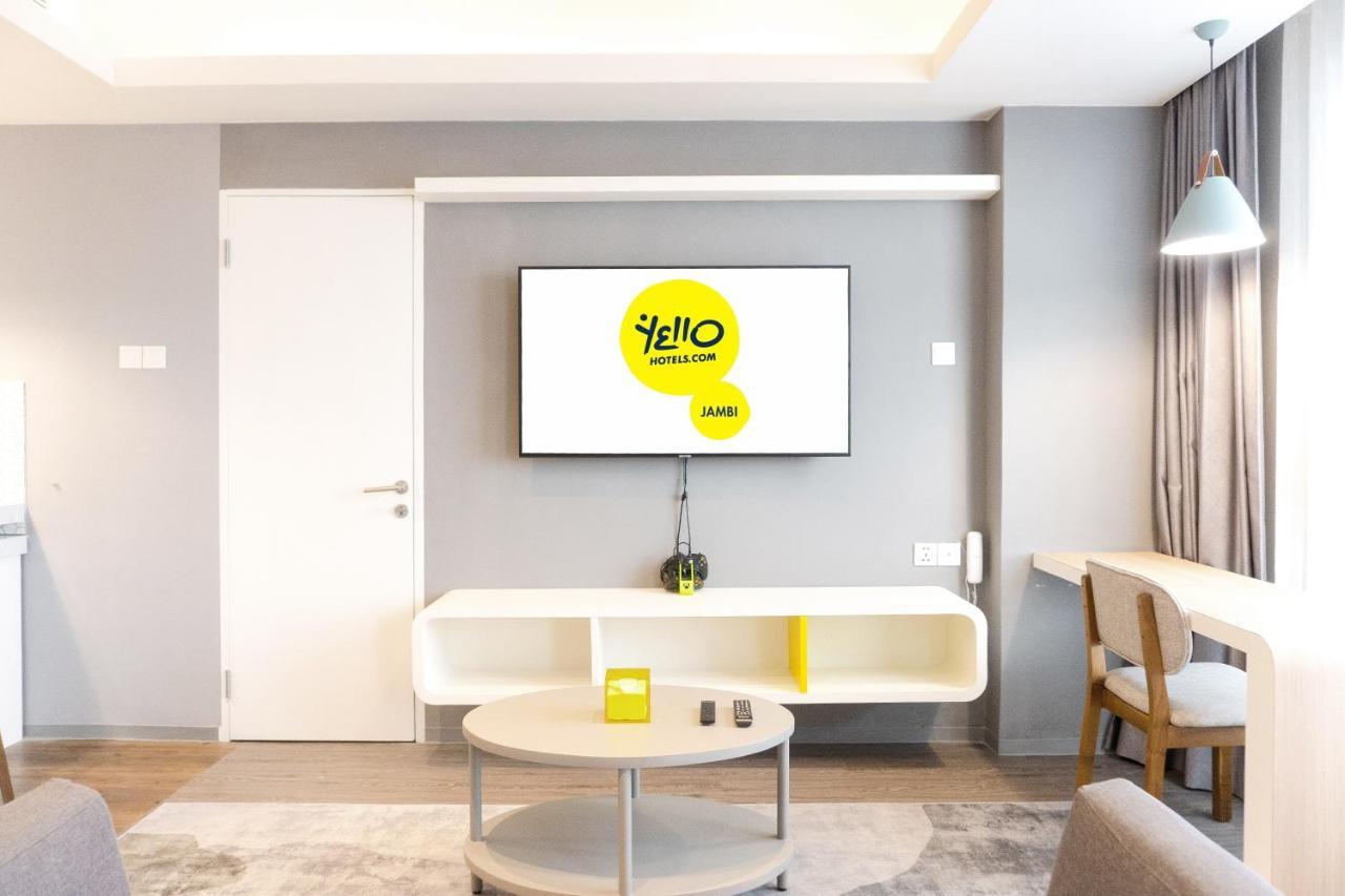 Yello Hotel Jambi Palmerah Buitenkant foto