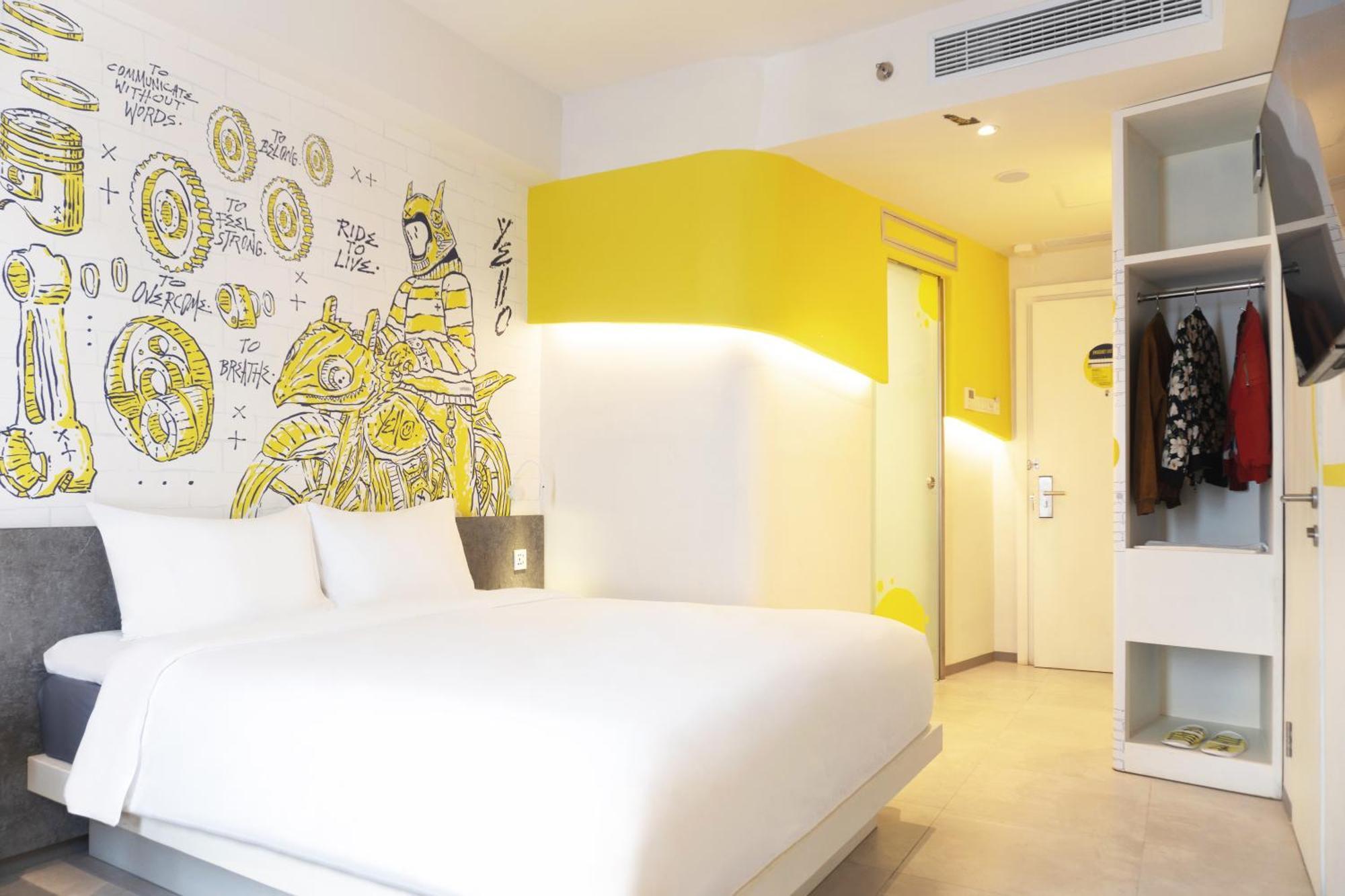 Yello Hotel Jambi Palmerah Buitenkant foto